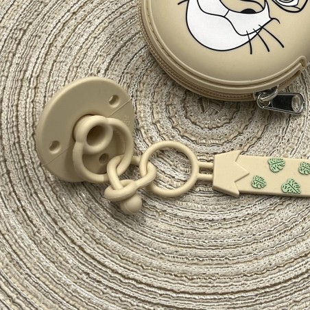 Catenella portaciuccio FLAT LEONE BEIGE in silicone con nome, gancio/adattatore ciuccio MAM e CHICCO